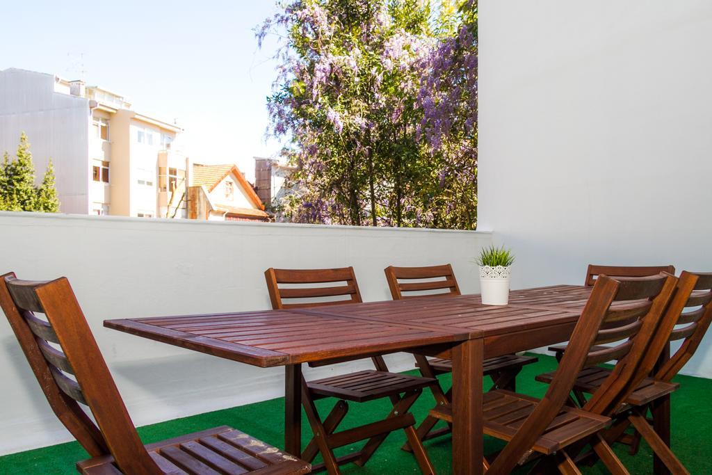 Liiiving In | Downtown Delight Apartamento
